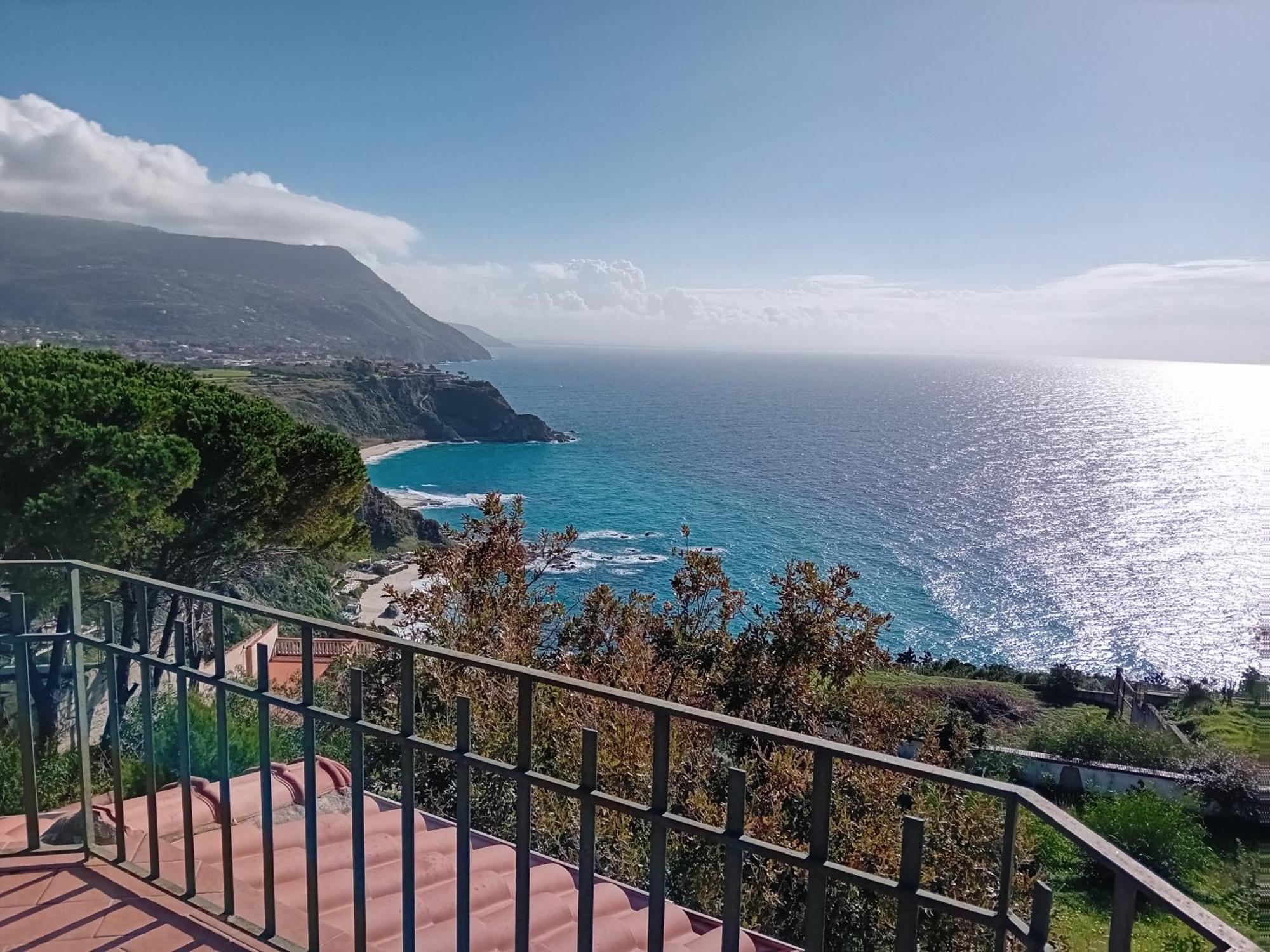 Villamargherita Capo Vaticano Exterior foto